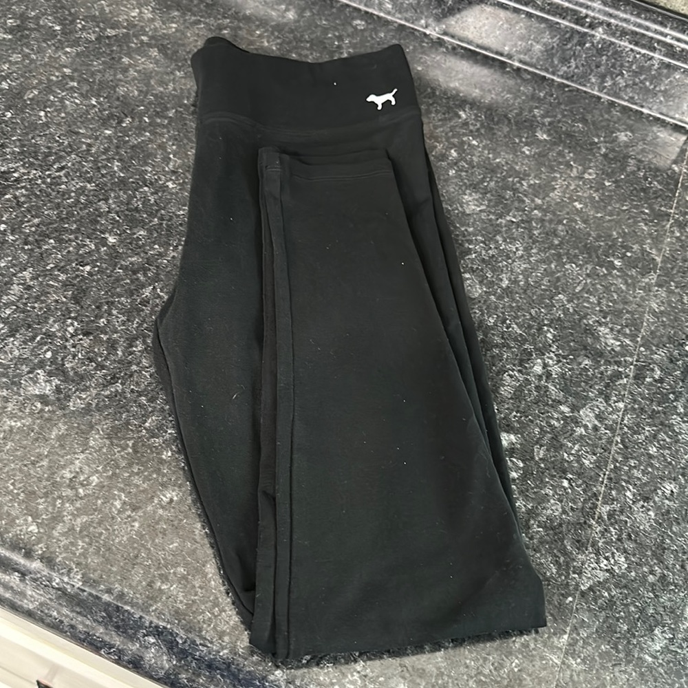 Victoria’s Secret leggings